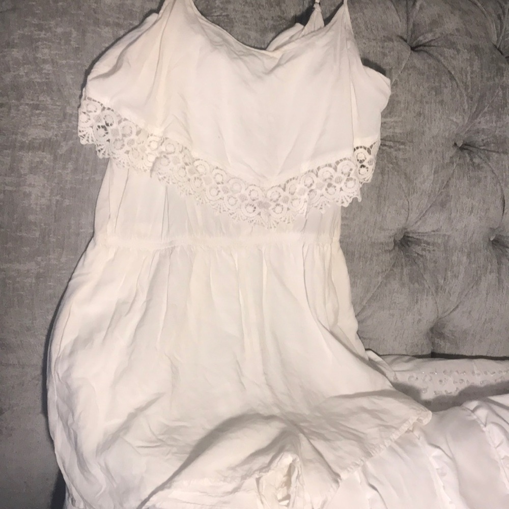 White roper from garage